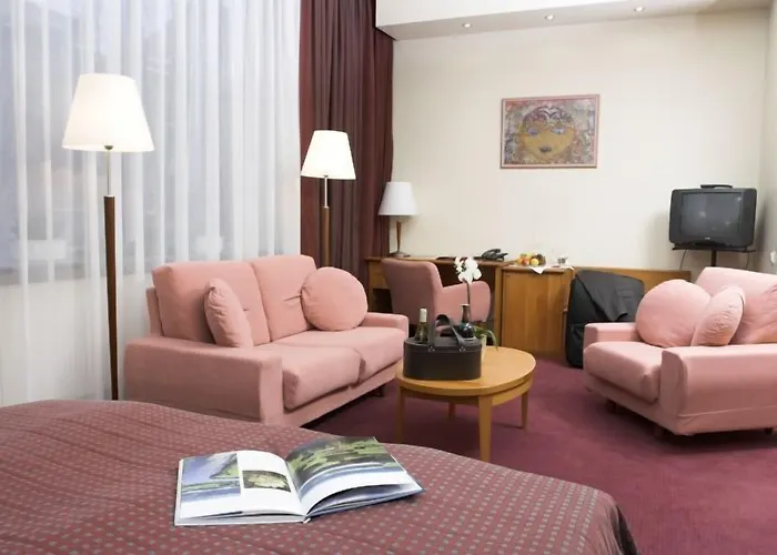 ベスト バルティック ホテル カウナス